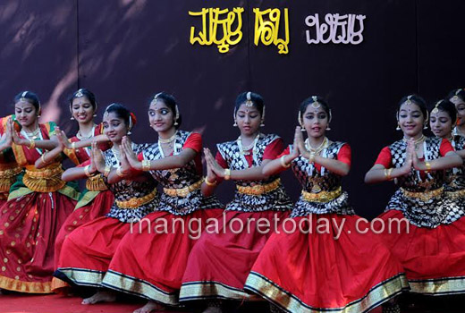 ’Makkala Habba’ at Pillikula makes children hop in happiness on first day 1
